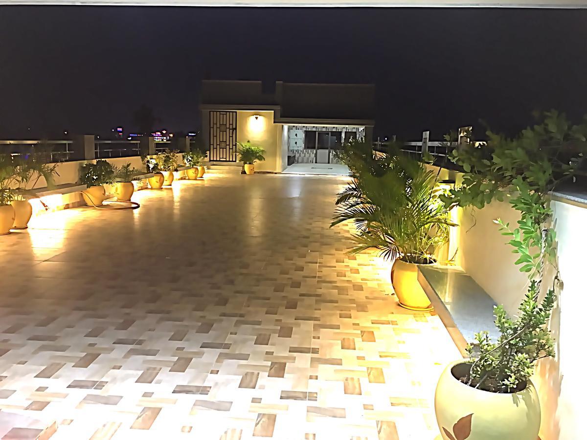 Hotel Suriyapriya Cuddalore 外观 照片